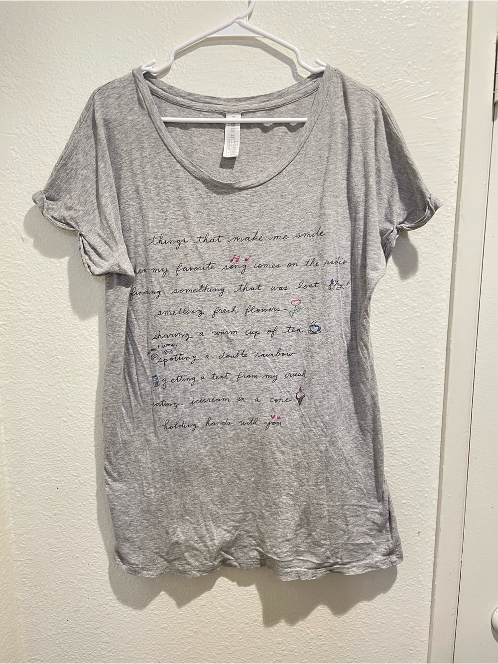 ✨ Forever 21 "Things That Make Me Smile" Oversized Graphic Sleep Tee S ☕️🌈